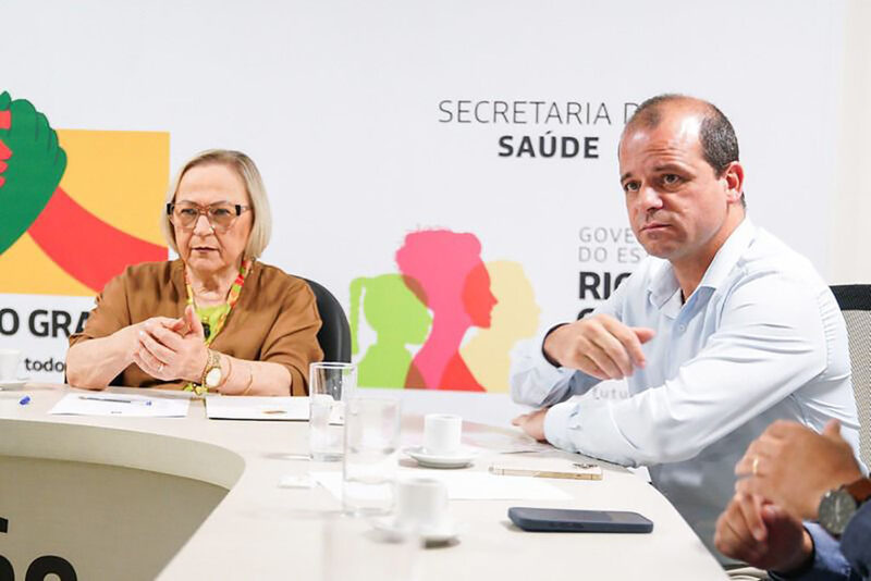 Prefeito em Exercício Thiago Brunet tem encontro com a Secretária Estadual da Saúde em Porto Alegre