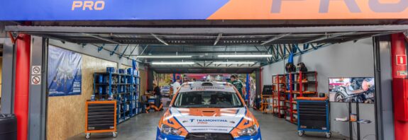 A Tramontina PRO apresentou a nova identidade visual na inauguração do Autódromo FuelTech Velopark. Foto: Tramontina/Divulgação